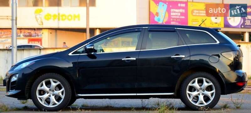 Позашляховик / Кросовер Mazda CX-7 2010 в Києві