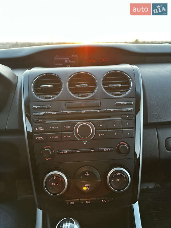Позашляховик / Кросовер Mazda CX-7 2011 в Березному