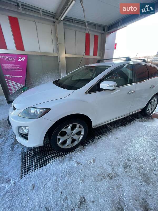 Позашляховик / Кросовер Mazda CX-7 2011 в 