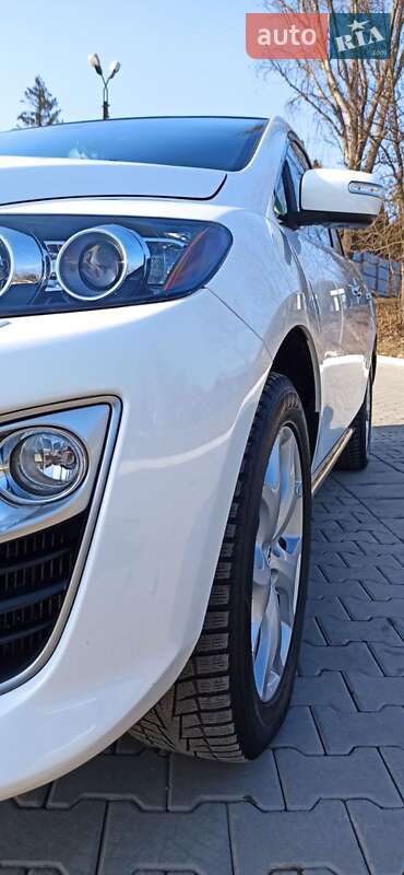 Внедорожник / Кроссовер Mazda CX-7 2010 в Черновцах