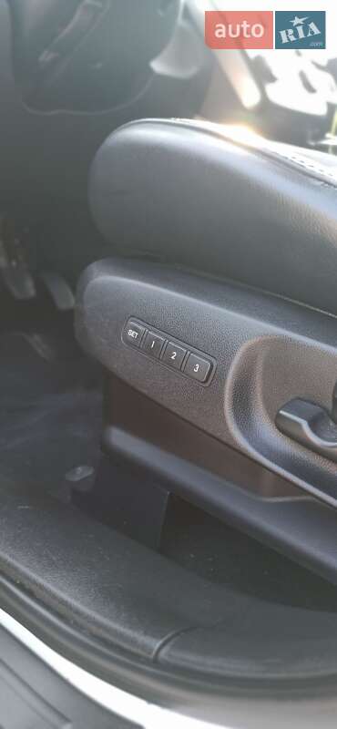 Внедорожник / Кроссовер Mazda CX-7 2010 в Черновцах