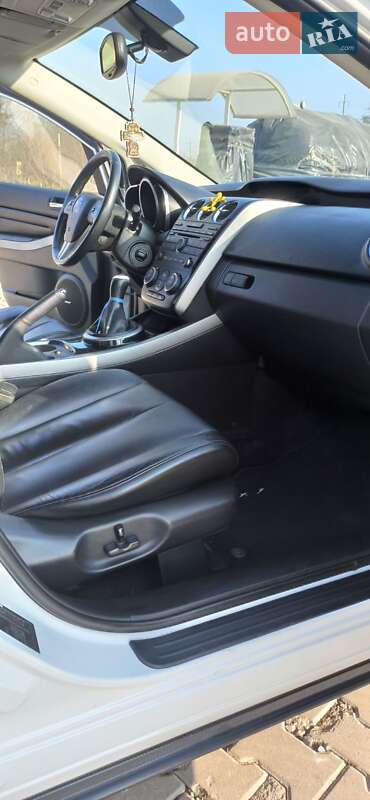 Внедорожник / Кроссовер Mazda CX-7 2010 в Черновцах