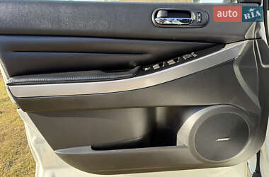 Внедорожник / Кроссовер Mazda CX-7 2011 в 