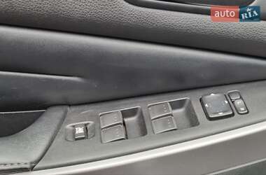 Внедорожник / Кроссовер Mazda CX-7 2011 в 