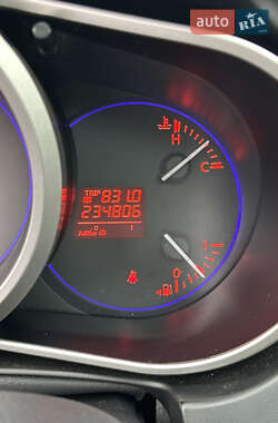 Внедорожник / Кроссовер Mazda CX-7 2011 в 