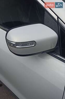 Внедорожник / Кроссовер Mazda CX-7 2010 в 