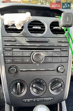 Внедорожник / Кроссовер Mazda CX-7 2010 в 