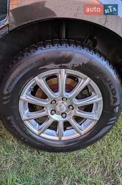 Внедорожник / Кроссовер Mazda CX-7 2010 в 
