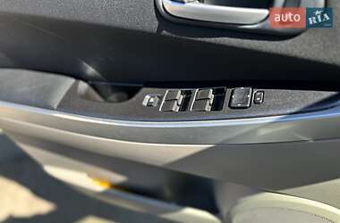 Позашляховик / Кросовер Mazda CX-7 2008 в 