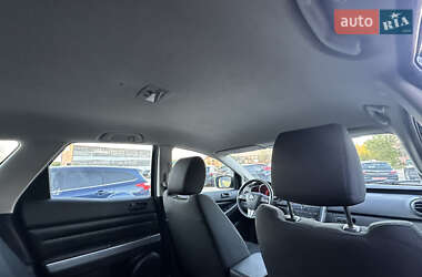 Позашляховик / Кросовер Mazda CX-7 2010 в 