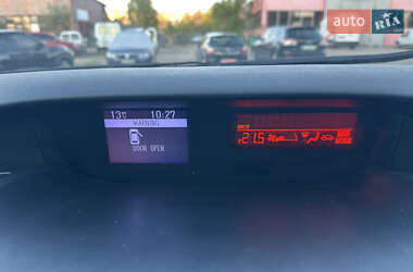 Позашляховик / Кросовер Mazda CX-7 2010 в 