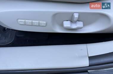 Позашляховик / Кросовер Mazda CX-7 2011 в 