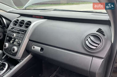 Позашляховик / Кросовер Mazda CX-7 2009 в 