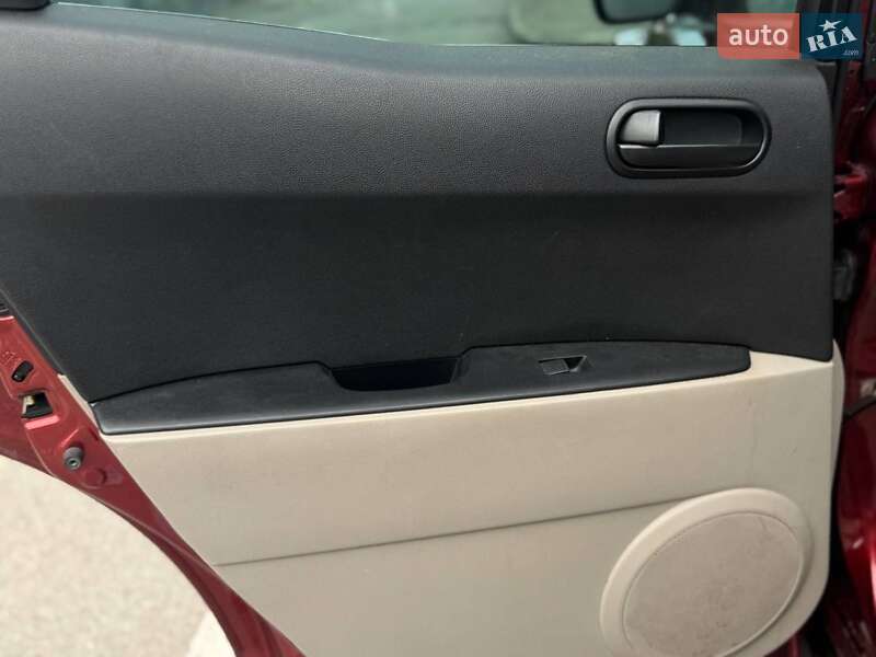 Позашляховик / Кросовер Mazda CX-7 2006 в Києві