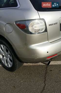 Позашляховик / Кросовер Mazda CX-7 2007 в 