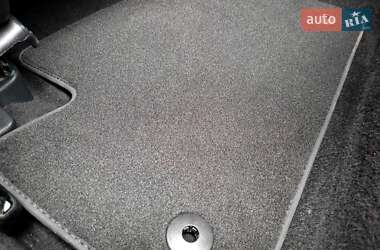 Позашляховик / Кросовер Mazda CX-7 2010 в 
