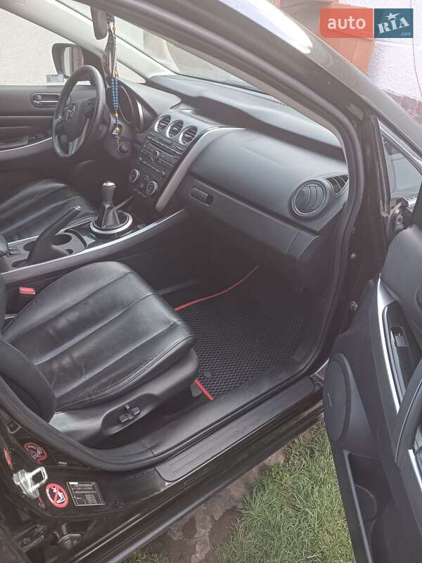 Позашляховик / Кросовер Mazda CX-7 2010 в Івано-Франківську