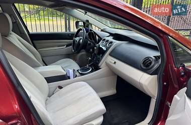 Позашляховик / Кросовер Mazda CX-7 2010 в 