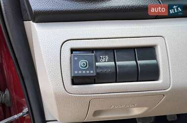 Позашляховик / Кросовер Mazda CX-7 2010 в 