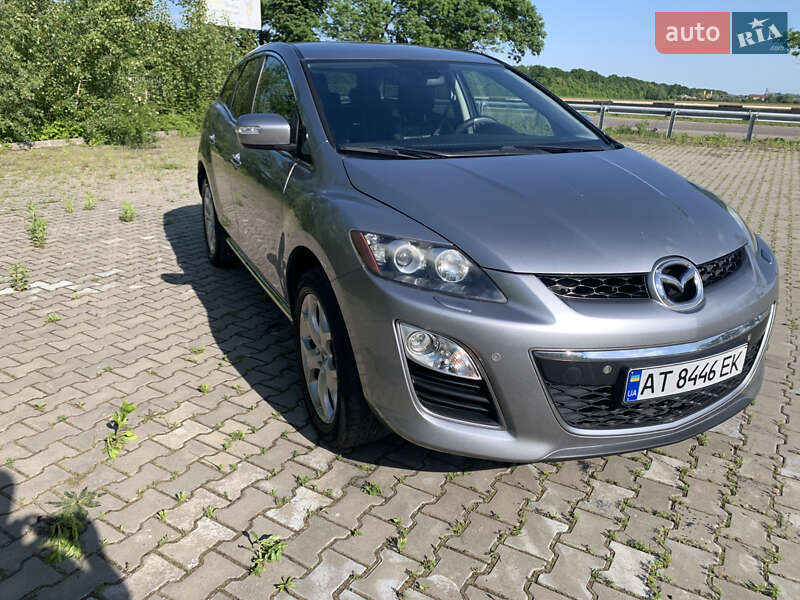 Позашляховик / Кросовер Mazda CX-7 2011 в Чернівцях