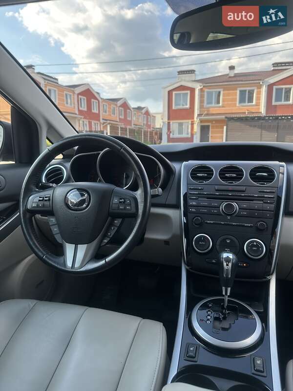 Внедорожник / Кроссовер Mazda CX-7 2010 в Белогородке