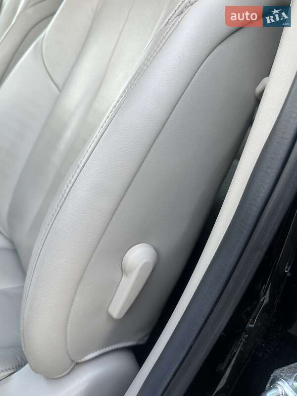Внедорожник / Кроссовер Mazda CX-7 2010 в Белогородке