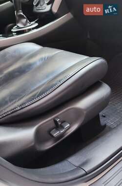 Внедорожник / Кроссовер Mazda CX-7 2010 в 