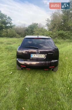 Внедорожник / Кроссовер Mazda CX-7 2009 в 