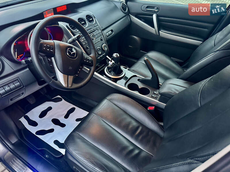 Позашляховик / Кросовер Mazda CX-7 2010 в Києві