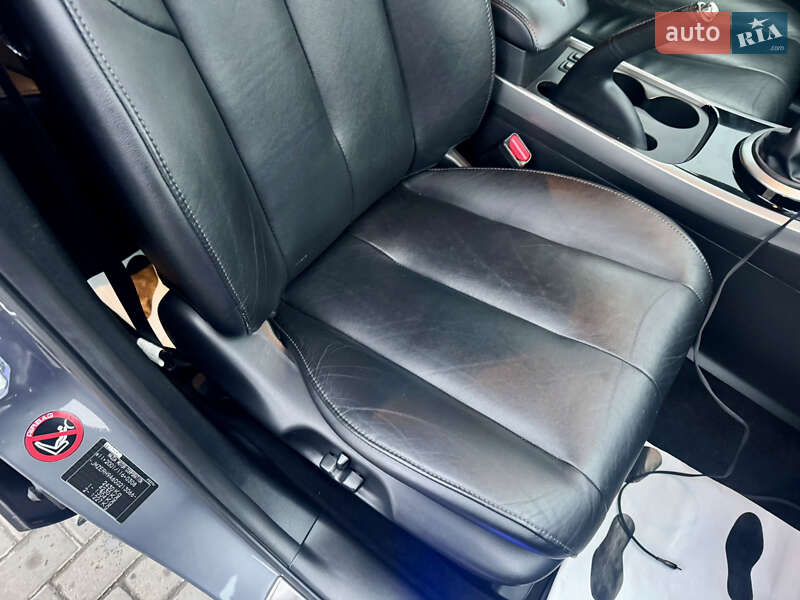 Позашляховик / Кросовер Mazda CX-7 2010 в Києві