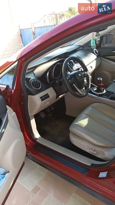 Позашляховик / Кросовер Mazda CX-7 2010 в Тернополі