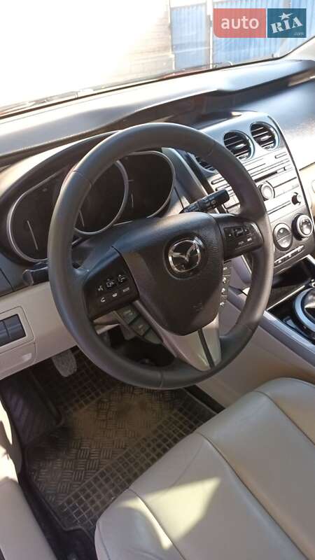 Позашляховик / Кросовер Mazda CX-7 2010 в Тернополі