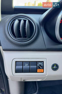 Внедорожник / Кроссовер Mazda CX-7 2007 в 
