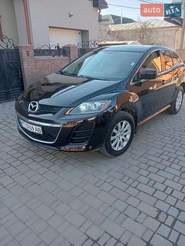 Позашляховик / Кросовер Mazda CX-7 2010 в Івано-Франківську