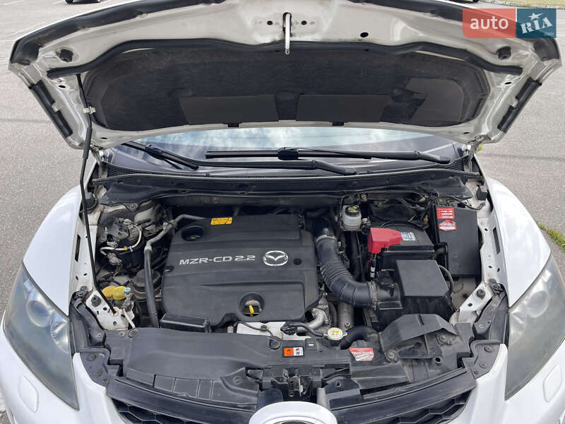 Внедорожник / Кроссовер Mazda CX-7 2010 в Киеве