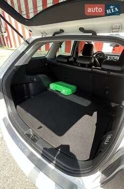 Внедорожник / Кроссовер Mazda CX-7 2008 в 