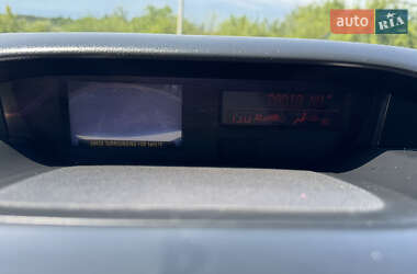 Позашляховик / Кросовер Mazda CX-7 2010 в 
