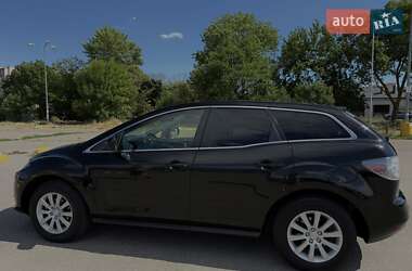Позашляховик / Кросовер Mazda CX-7 2011 в 