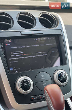 Позашляховик / Кросовер Mazda CX-7 2007 в 