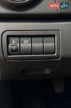 Позашляховик / Кросовер Mazda CX-7 2010 в 
