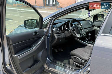 Позашляховик / Кросовер Mazda CX-7 2010 в 