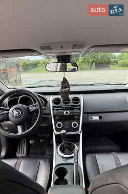 Позашляховик / Кросовер Mazda CX-7 2007 в 