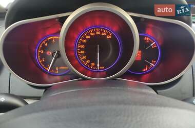 Внедорожник / Кроссовер Mazda CX-7 2009 в 