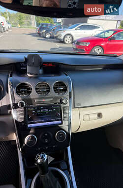 Внедорожник / Кроссовер Mazda CX-7 2011 в 