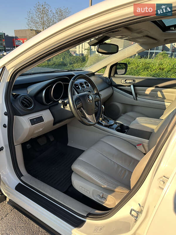 Внедорожник / Кроссовер Mazda CX-7 2010 в Киеве