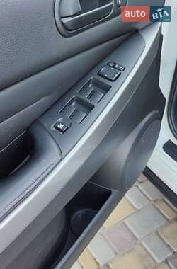 Внедорожник / Кроссовер Mazda CX-7 2011 в 