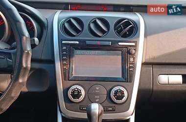 Позашляховик / Кросовер Mazda CX-7 2008 в 