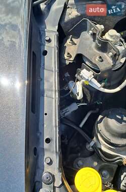 Внедорожник / Кроссовер Mazda CX-7 2012 в 