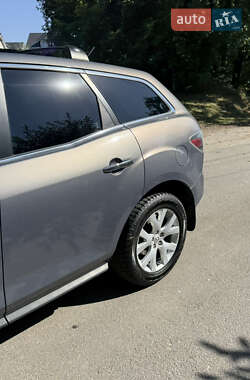 Позашляховик / Кросовер Mazda CX-7 2006 в 