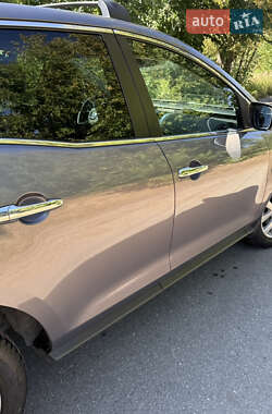 Позашляховик / Кросовер Mazda CX-7 2006 в 